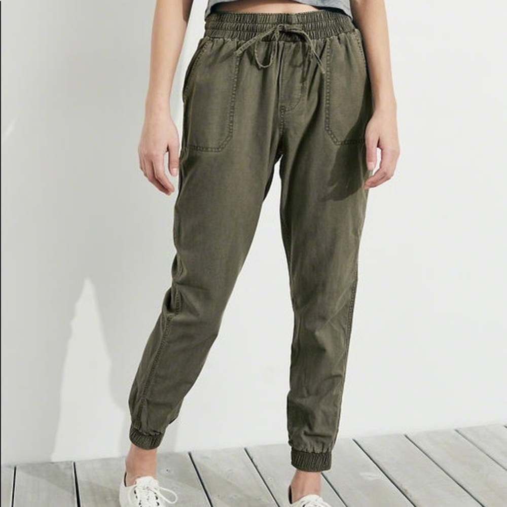 hollister green high rise joggers